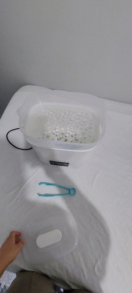 3 ü 1 arada Isıtıcı & Buharlı Emzik - Biberon Sterilizatörü - 3