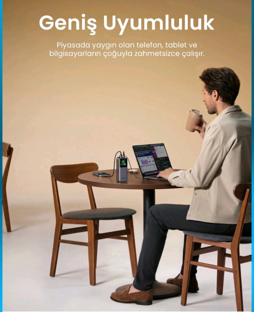 Ugreen Nexode Pro 20.000 mAh 165W USB-C Makaralı Dahili Kablolu - 4
