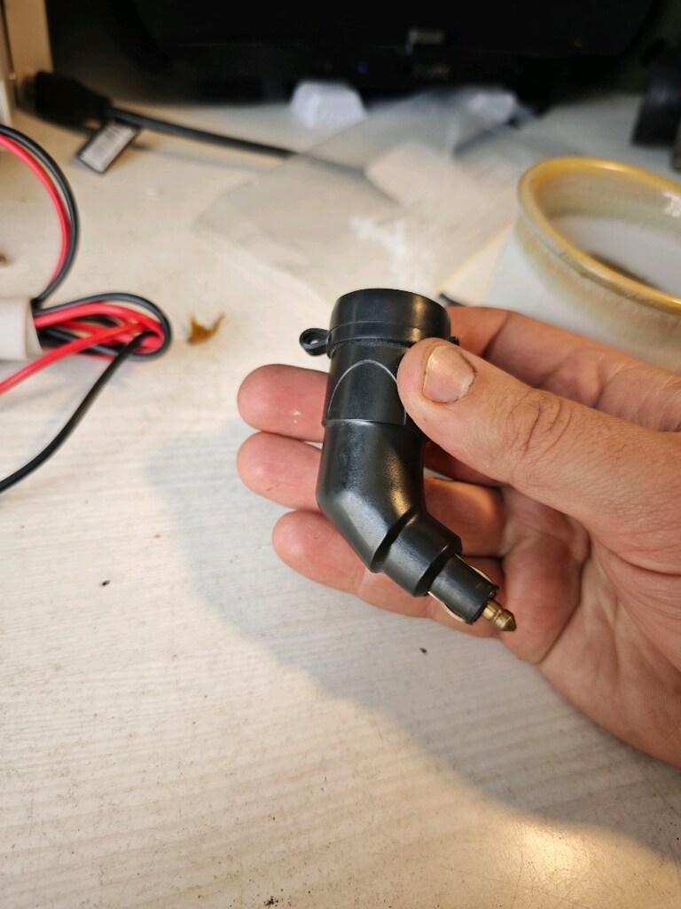 bmw çakmaklık usb yavaş şarj - 3