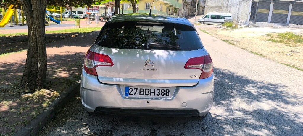 Citroen C4 - 4