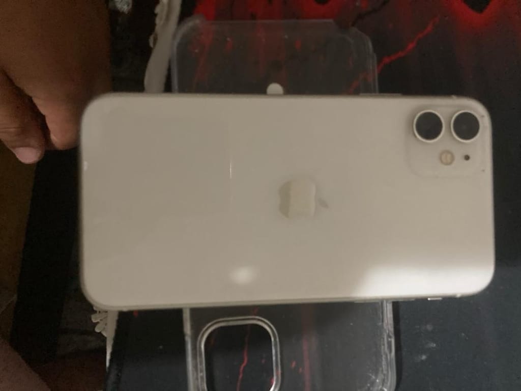 İPHONE 11 TR 64 - 3