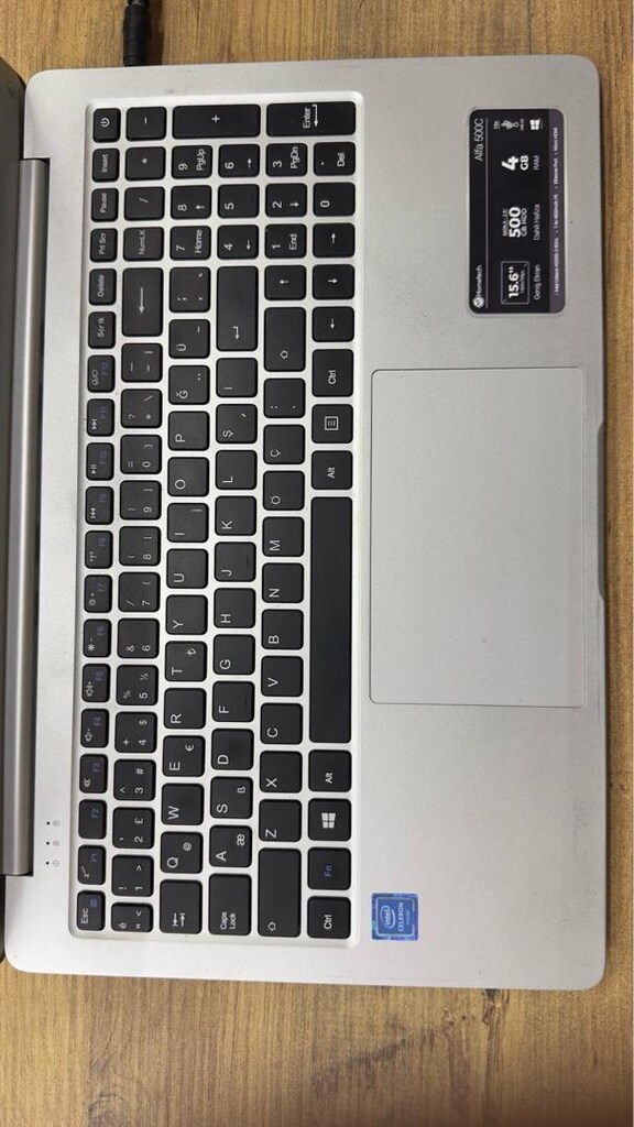 Uygun Fiyatlı Tertemiz Laptop Arayana Hometech Alfa 500C - 4