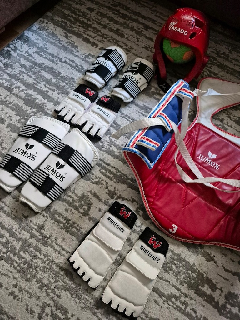 TAEKWONDO KORUMALIK TAM SET - 2