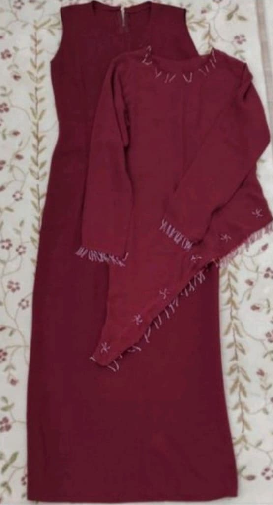 BORDO ŞİFON BONCUKLU ABİYE ELBİSE + TUNİK TAKIM S mango Twist Zara