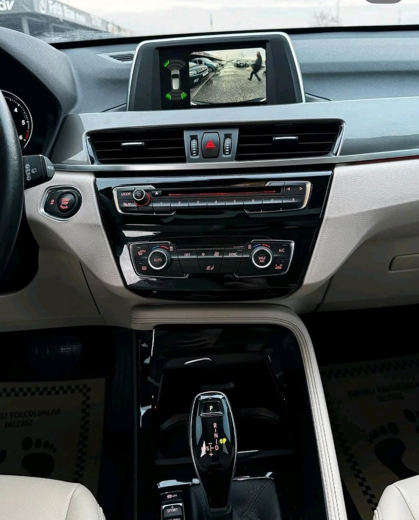BMWX1 - 5