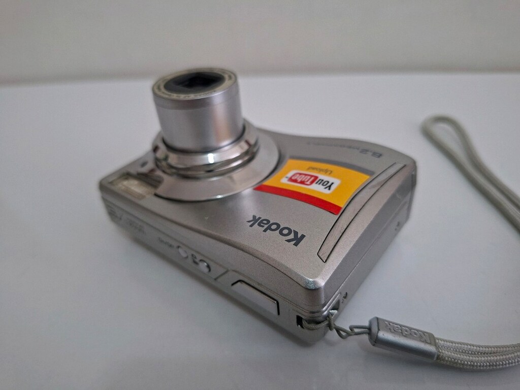 Kodak EasyShare C140 Dijital Fotoğraf Makinesi 8.2 Megapiksel 3X Zoom - 2