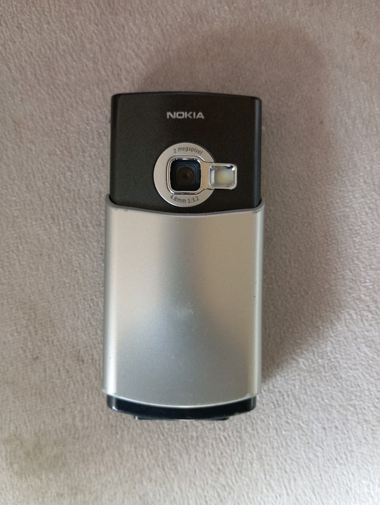 Nokia n70 - 5