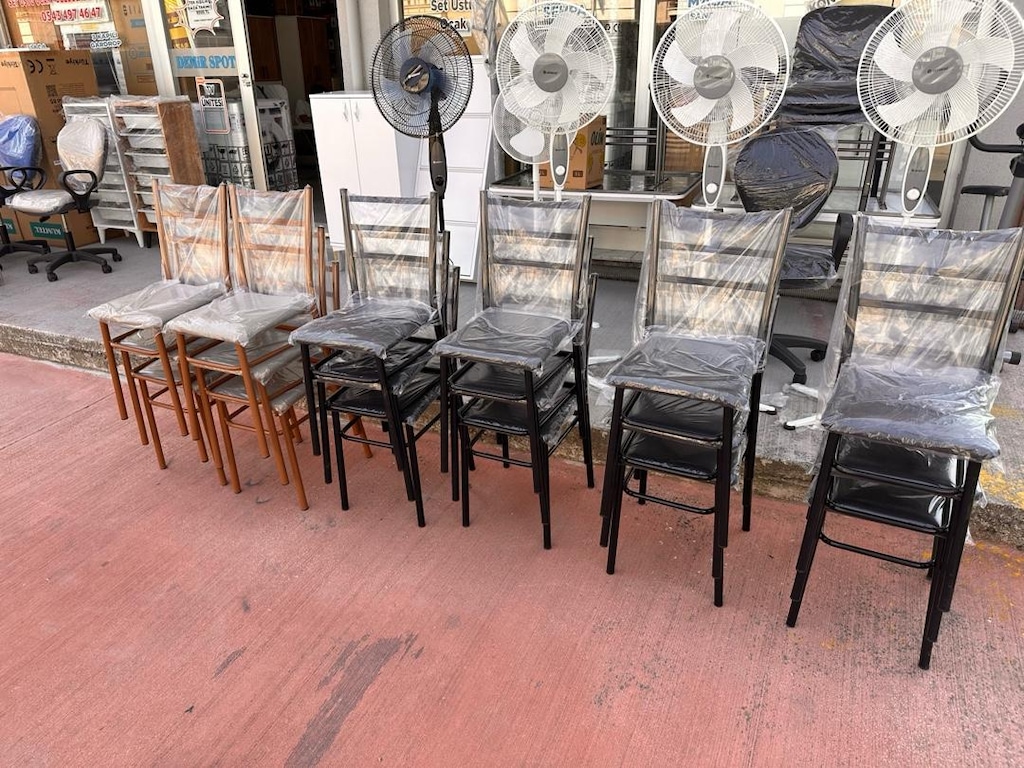 Demir iskeletli sağlam sandalye adet 750 TL - 2