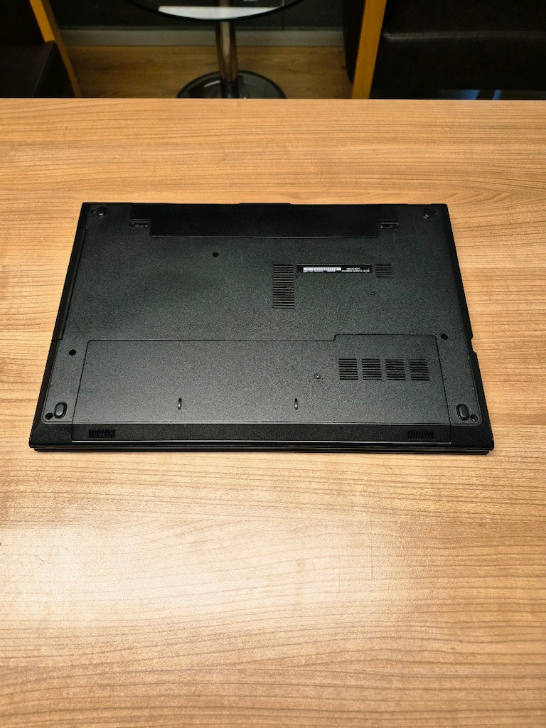 Laptop DELL i7 İşlemci NVIDIA Ekran Kartı 240GB SSD 8GB Ram Pil Sağlam - 8