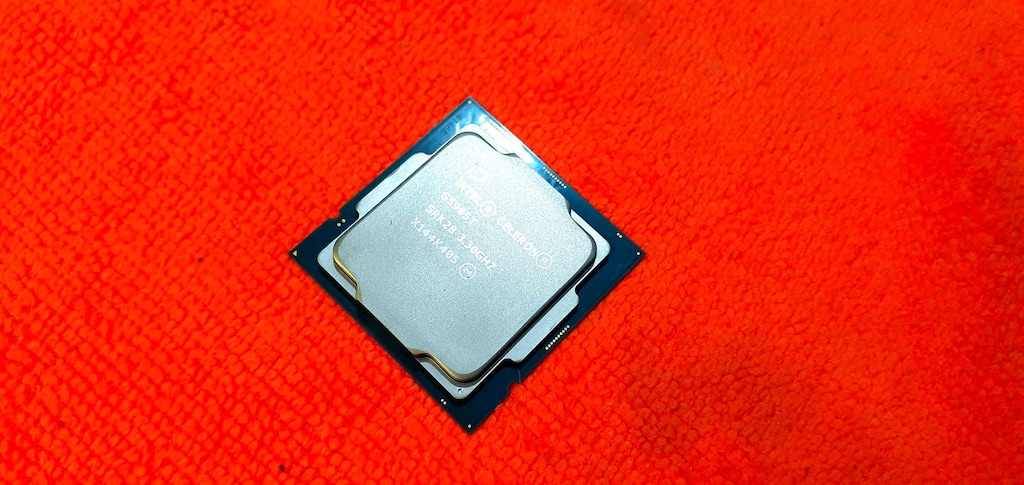 LGA 1200 Pin Intel Celeron G5905T @ 3.30GHz İşlemci - 3