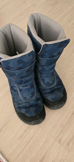 Decathlon Mavi desenli kar botu