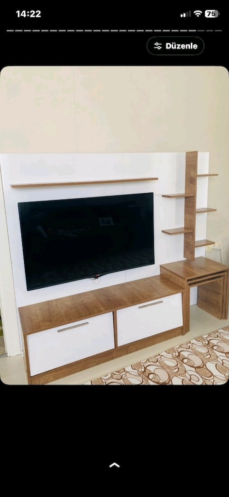 Duvar Tipi Dolaplı Sehpalı TV Unitesi - 3