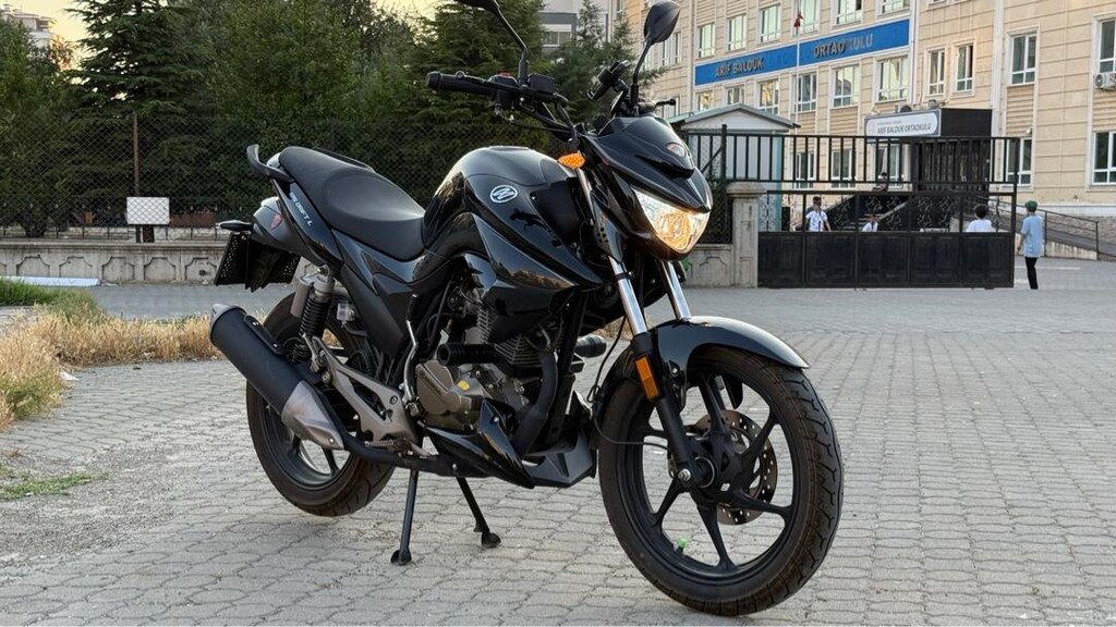 2023 MODEL DÜŞÜK KM SERVİS BAKIMLI - 3