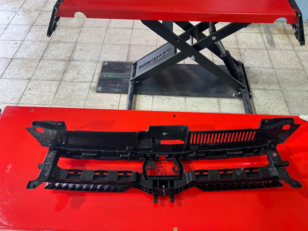 VOLKSWAGEN POLO ÖN TAMPON TUTUCU ORTA - 6