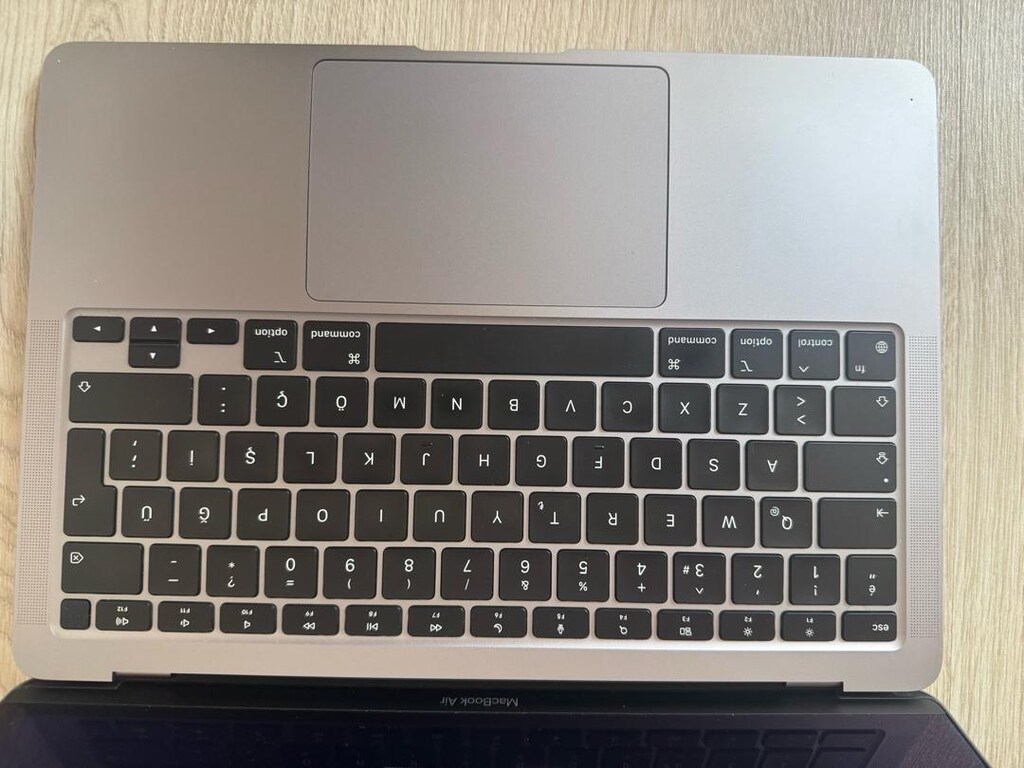 Macbook air m1 A2337 çok temiz Sorunsuz - 2