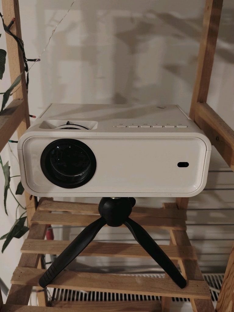 Vankyo Sunspark 500W Android Projeksiyon – Kumanda ve Tripodlu - 2