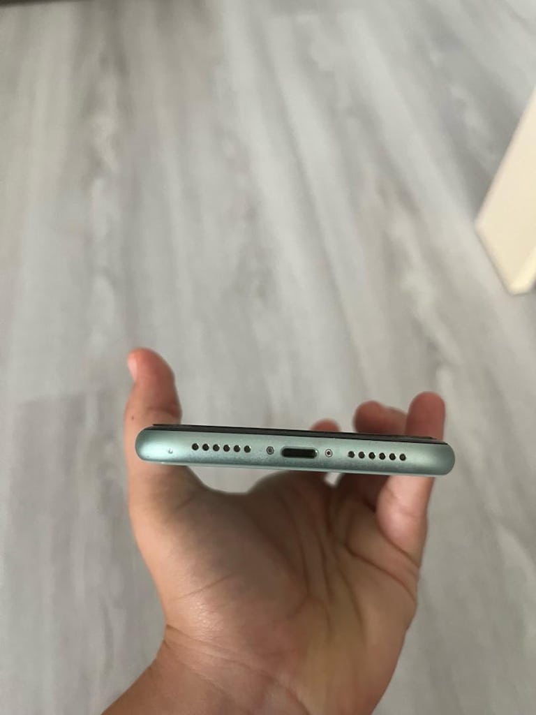 İPHONE 11 - 2