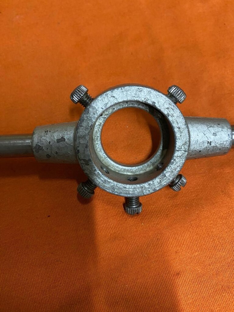 Alman Malı Kaliteli Pafta Kolu 30x11 mm Vida Diş Açma - 6