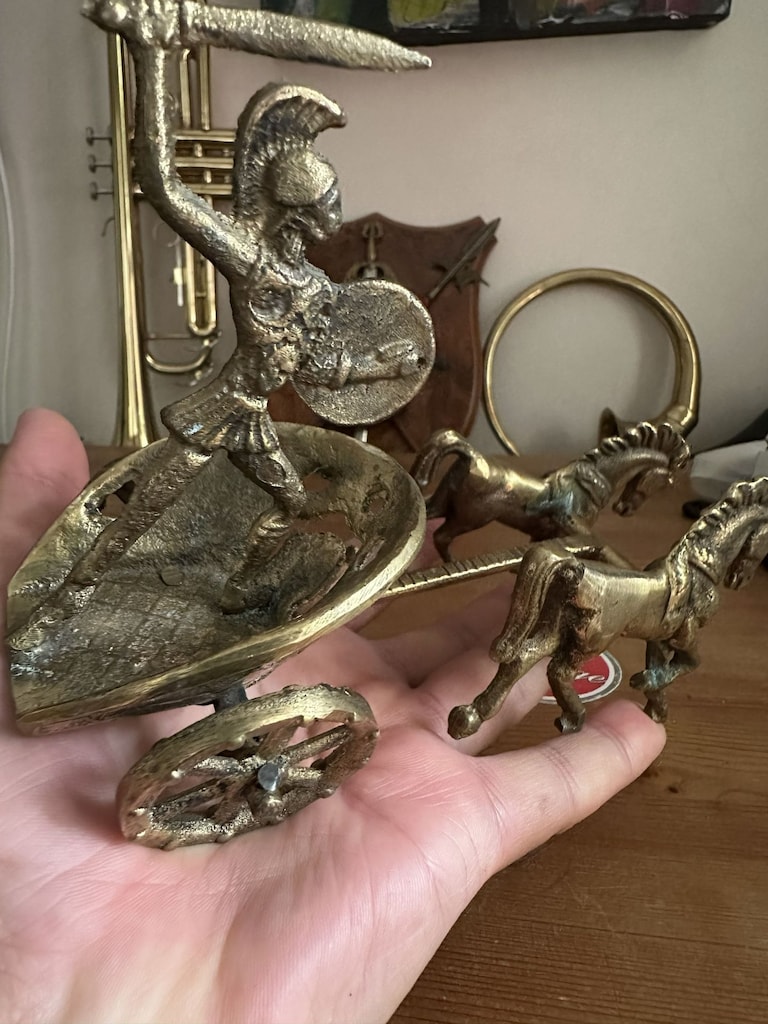 Vintage Yunan 70'ler Antik Savaş Arabası ve Gladyatör Figürü - 2