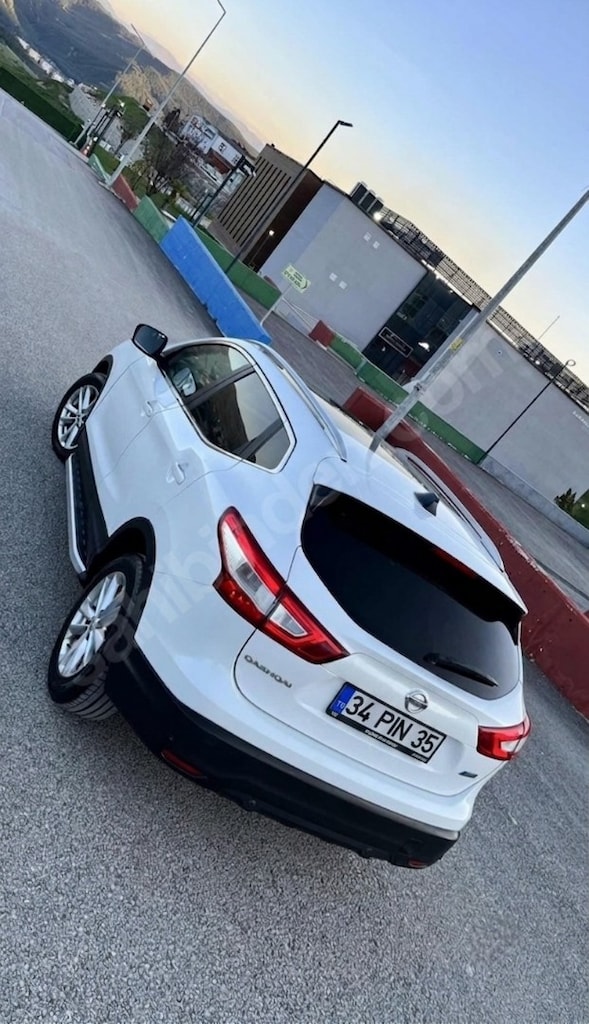 Beyaz İnci Nissan Qashqai Tekna Skypack 1.5DCI - 5