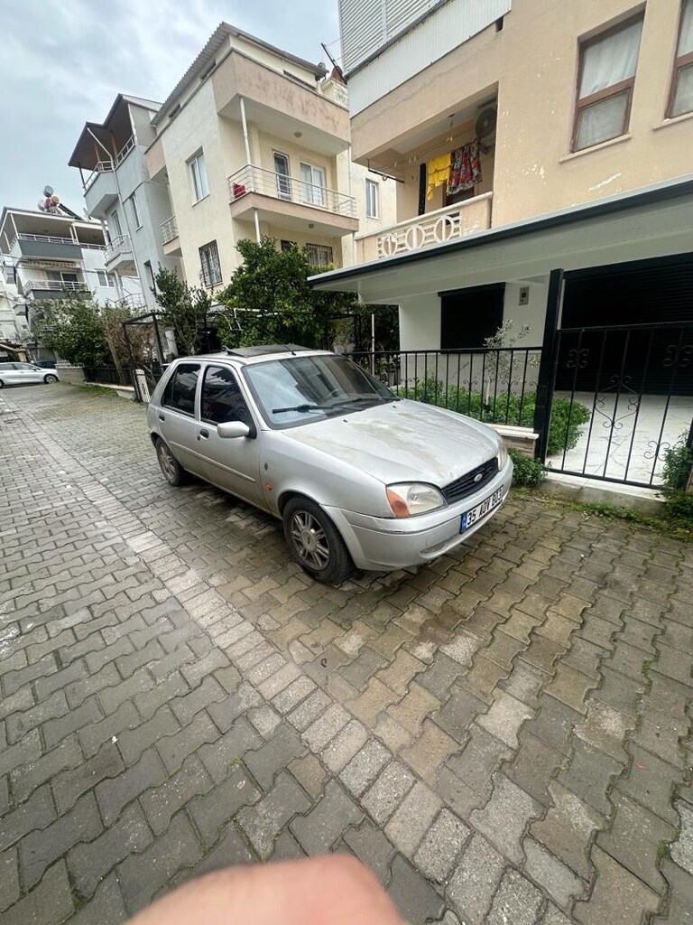 2001 Safkan Benzin Fiesta Klimalı - 2