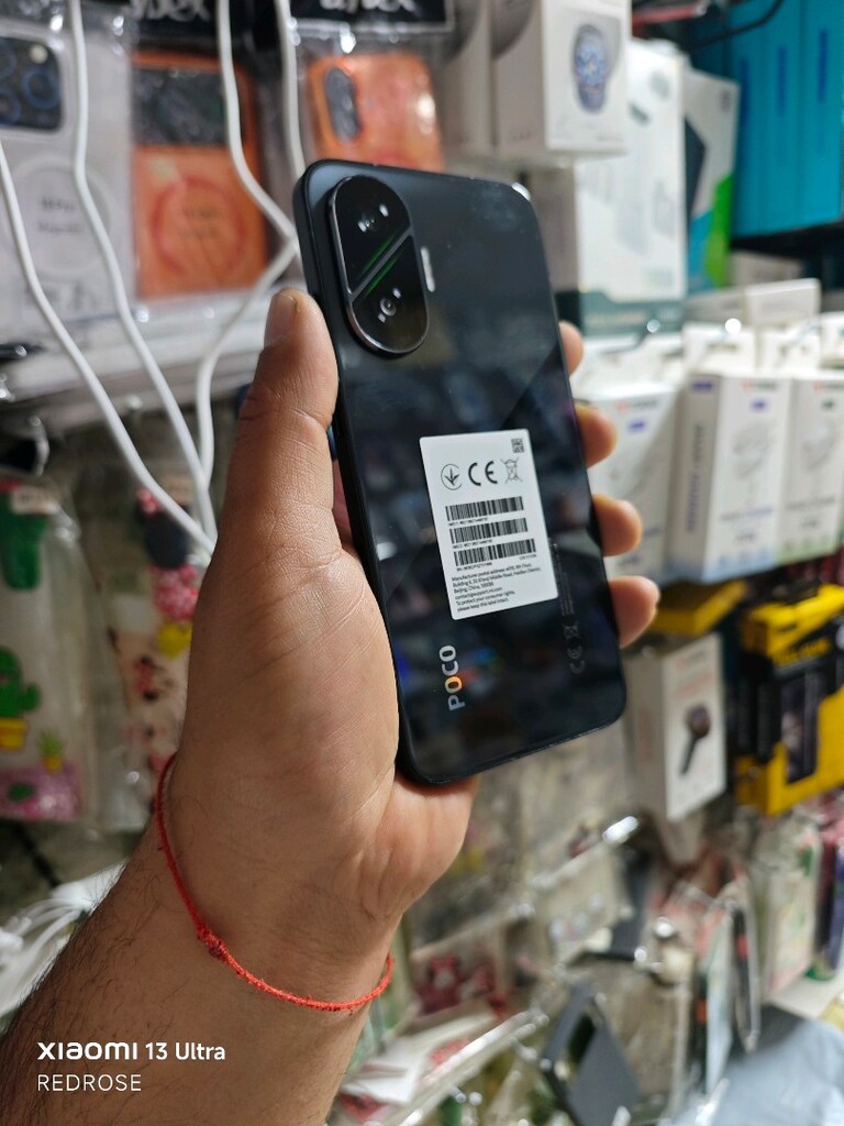 poco f7 12+12/512 GB YD - 6