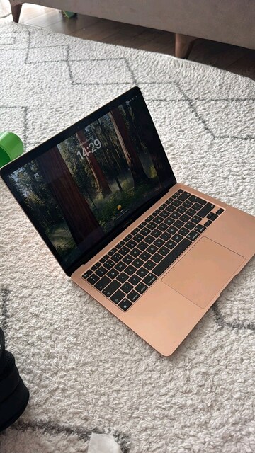 Apple MacBook Air M1 2020 256GB 8GB RAM 13.3