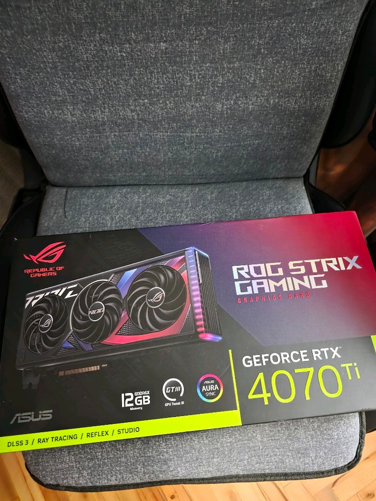 RTX 4070 Tİ ASUS ROG STRİX 12GB - 2