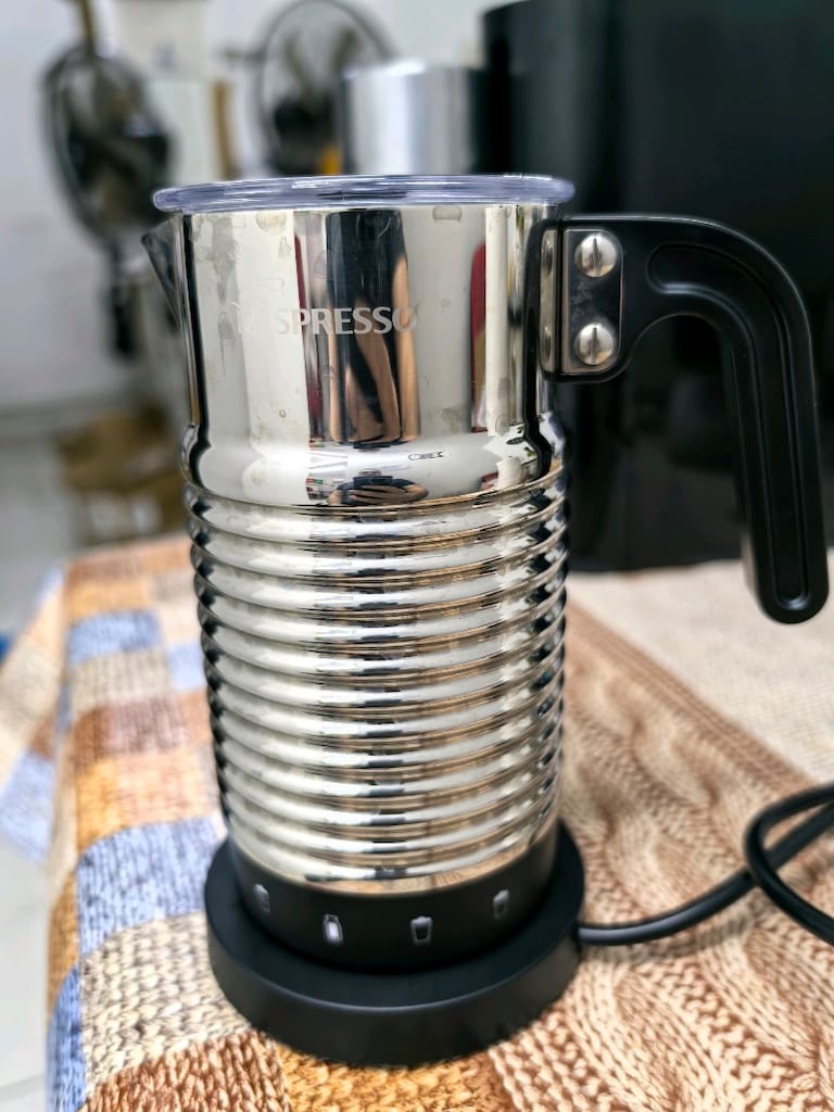 Nespresso Aeroccino 4 Süt Köpürtücü
