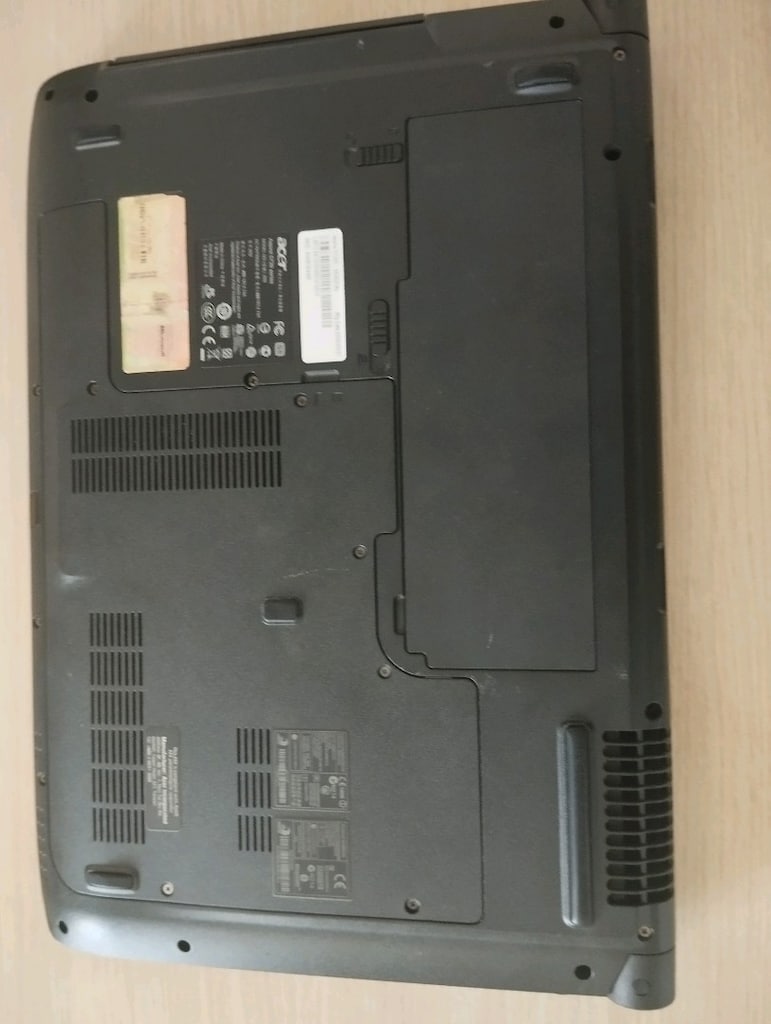 Acer 5739G - 3