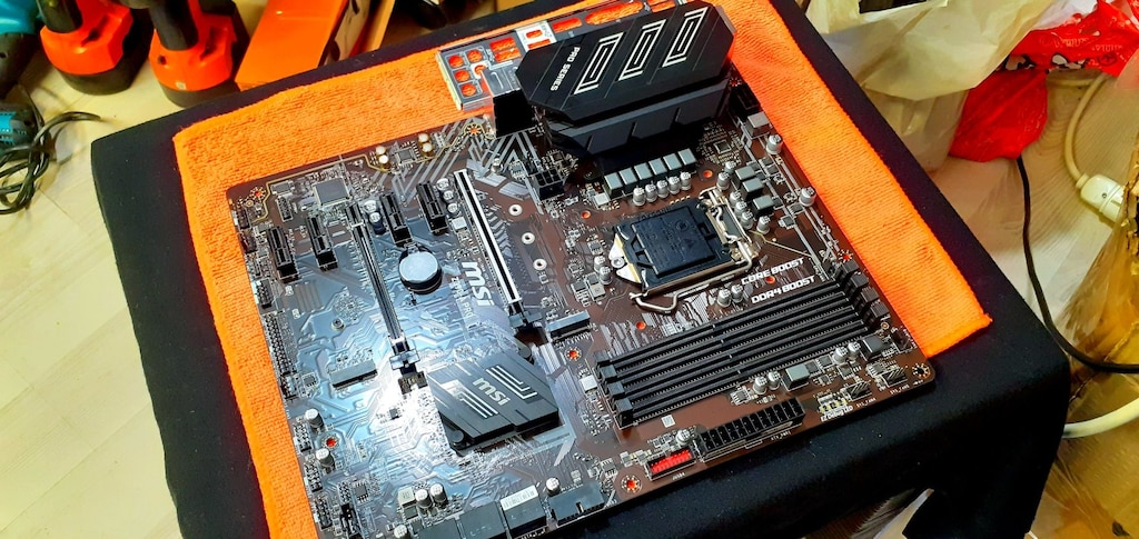 MSI Z390-A PRO (SIFIR GiBi) 8-9.cu Nesil LGA 1151 Soket Anakart - 10
