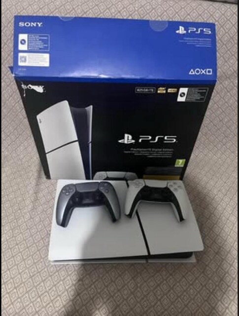 playstation 5 bilkom garantili cihaz 5 aylık sıfır ayarında