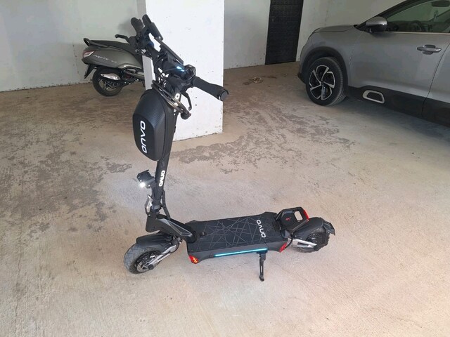 ONVO RX4 ELEKTRİKLİ SCOOTER