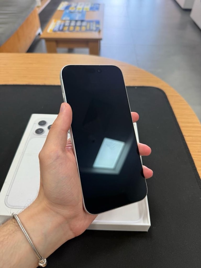 İphone 17 Pro Max 256 Gb Beyaz 14 Ay Açık Pil %100 - 5