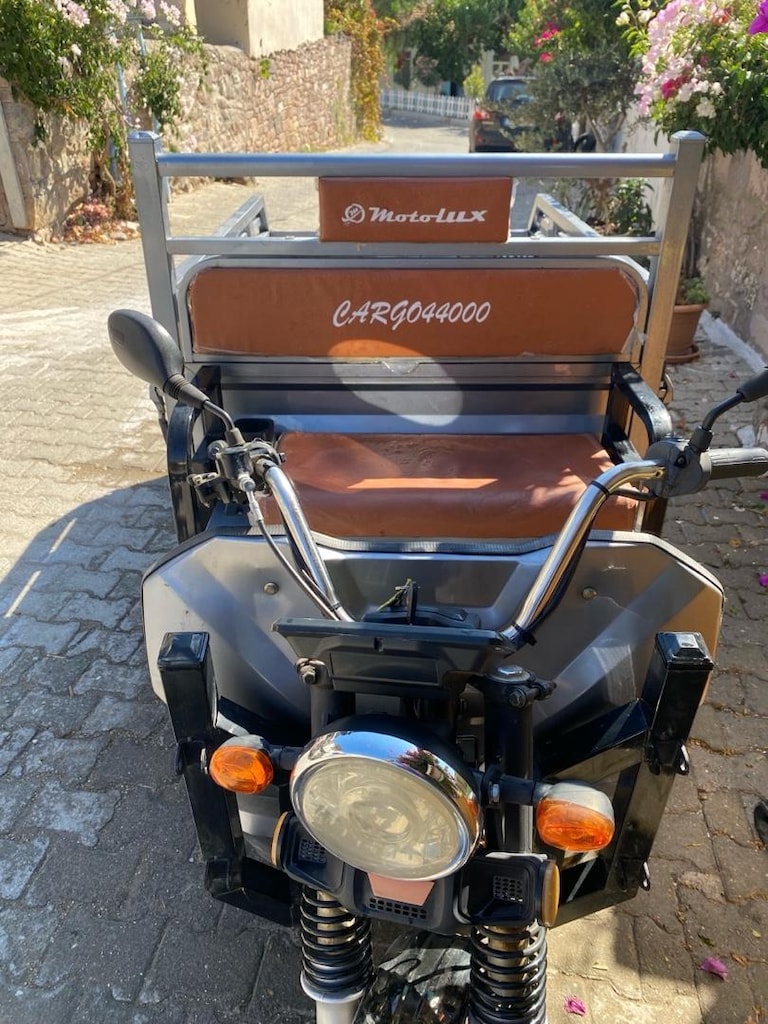 ÇOK AZ KULLANILMIŞ ELEKTİRİKLİ MOTOR - 2