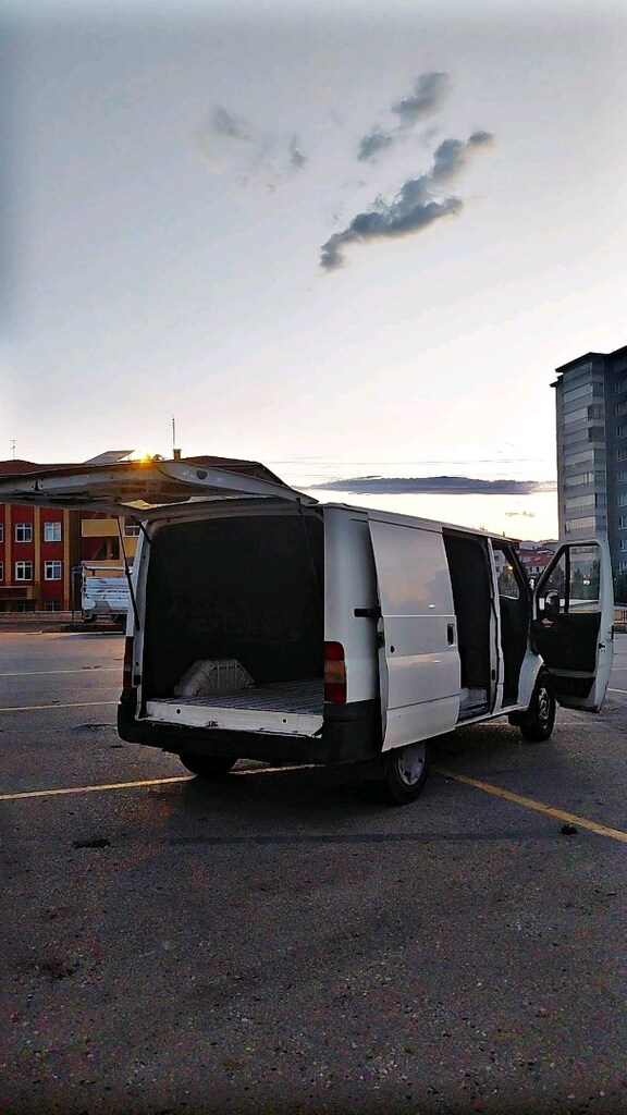 2005 model Ford transit muanesı vardır - 7