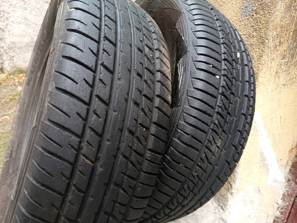 245/70/16 SUV 4x4 yazlık kumho marka 2019 tarihli yumuşak güzel lastik - 4