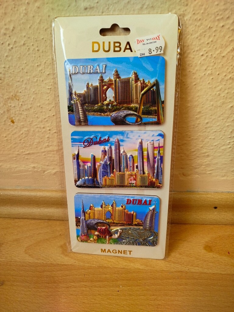 Sıfır etiketli buzdolabı mıknatıslar Dubai'den alındı. Dubai Burj Khal - 10