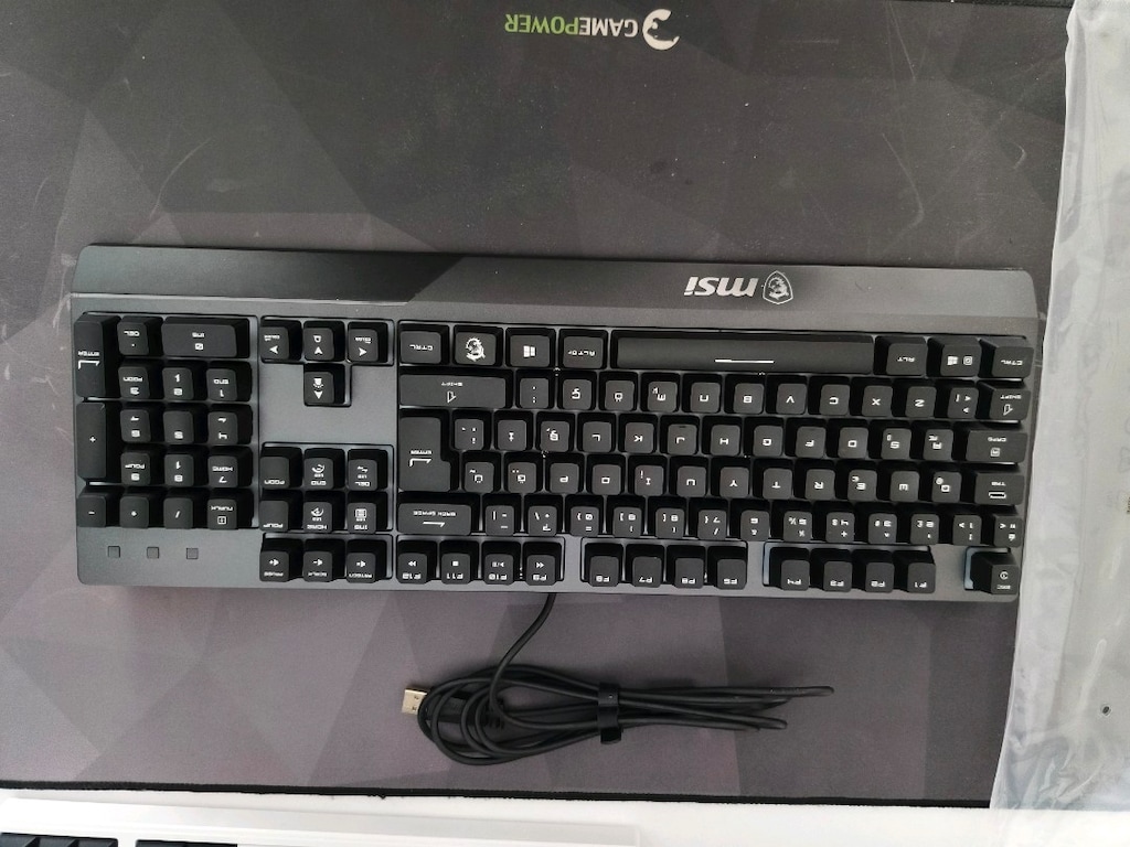MSI Vigor GK30 Mekanik Hisli Türkçe RGB Gaming Klavye - 5