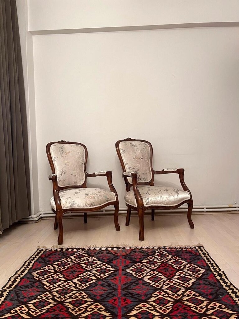 Antika Ceviz Yeni Döşenmiş Çift Berjer - 17