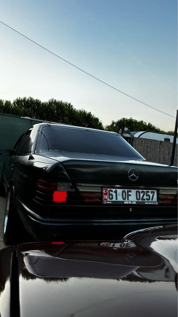 KLASİK MERCEDES SEVERLERE SIFIR MOTOR TERTEMİZ BAKIMLI 61 OF PLAKA - 2