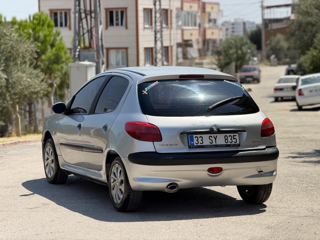 Peugeot 206 1.6 90HP - 4