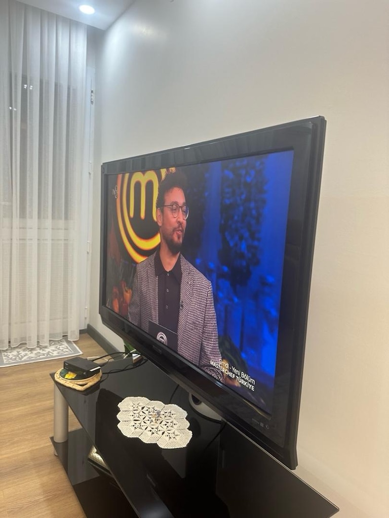 Sahibinden Temiz Dev Ekran - Philips 47 İnç (119 Ekran) LCD TV - 2