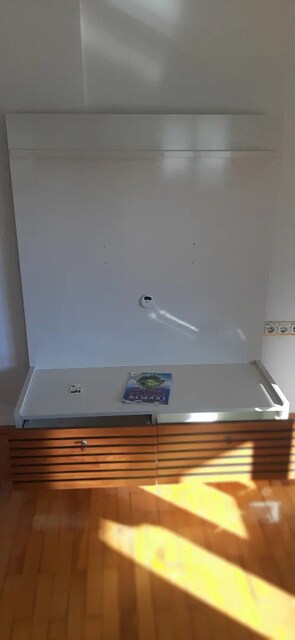 TELEVIZYON UNITESI MOBILYA 1500 tl