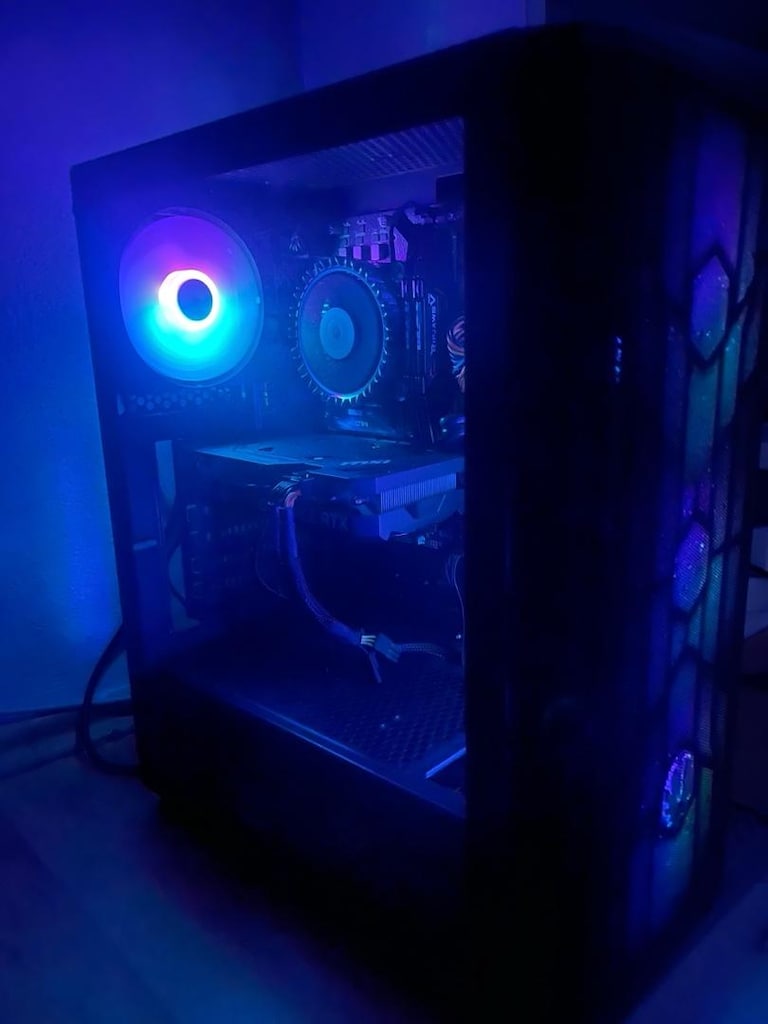 RTX 4060 Tİ | İ3 13100F | 500GB M2 | 16GB RAM | 165HZ MONİTÖR - 4