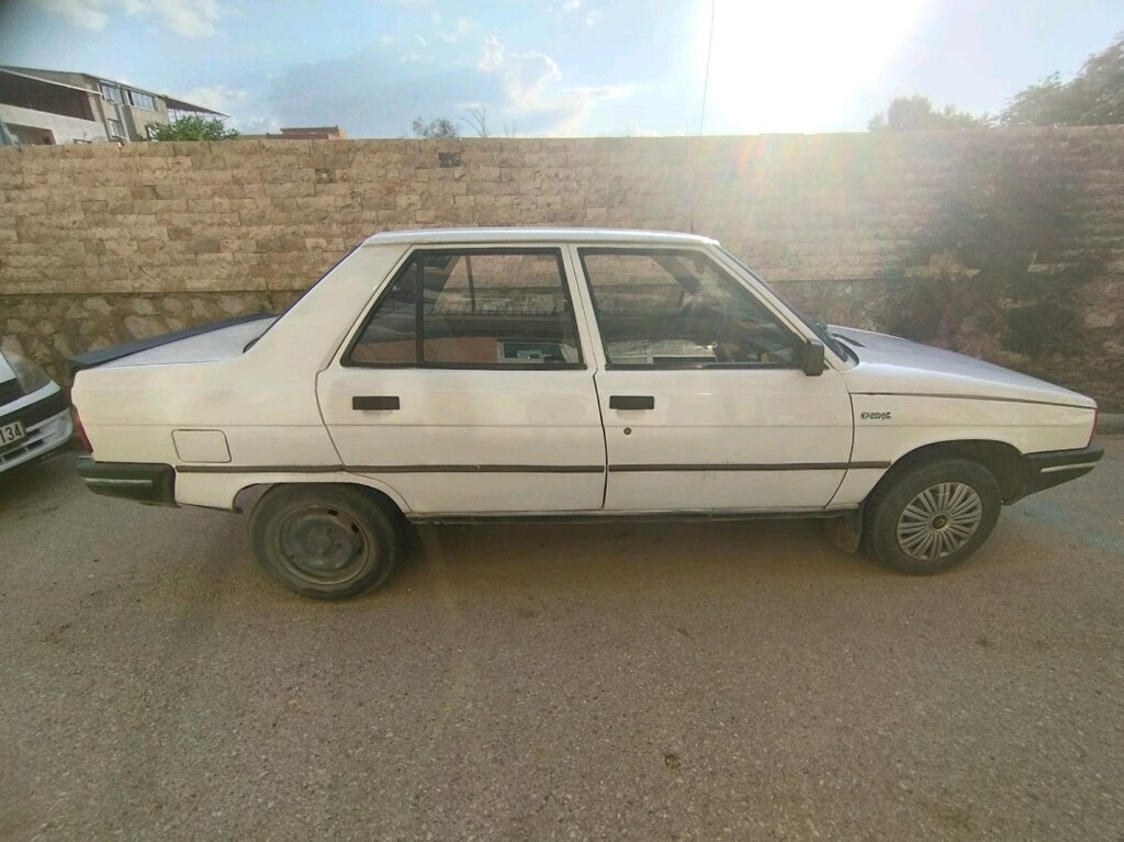 Renault R9 SPRİNG - 2