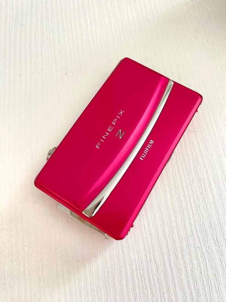 Retro Y2K Fujifilm FinePix Z90 Fuşya Pembe Dijital Fotoğraf Makinesi - 4