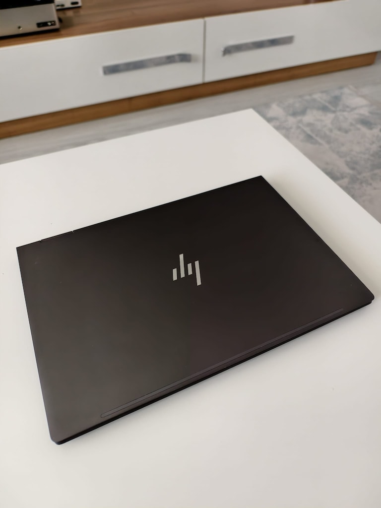 HP X360 DOKUNMATİK EKRAN - RYZEN 5 İŞLEMCİ - 8GB DDR4 - 2