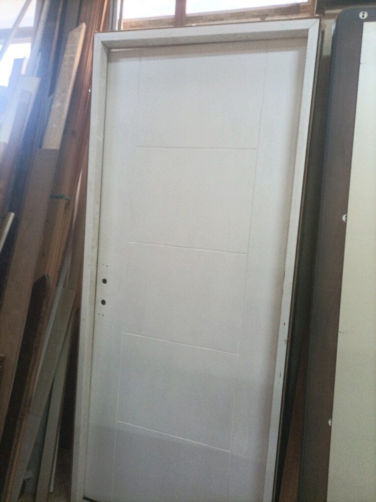 1 kapı fiyatına 6 adet kapı kaplama üzeri beyaz su bazlı boya 1 camlı - 4