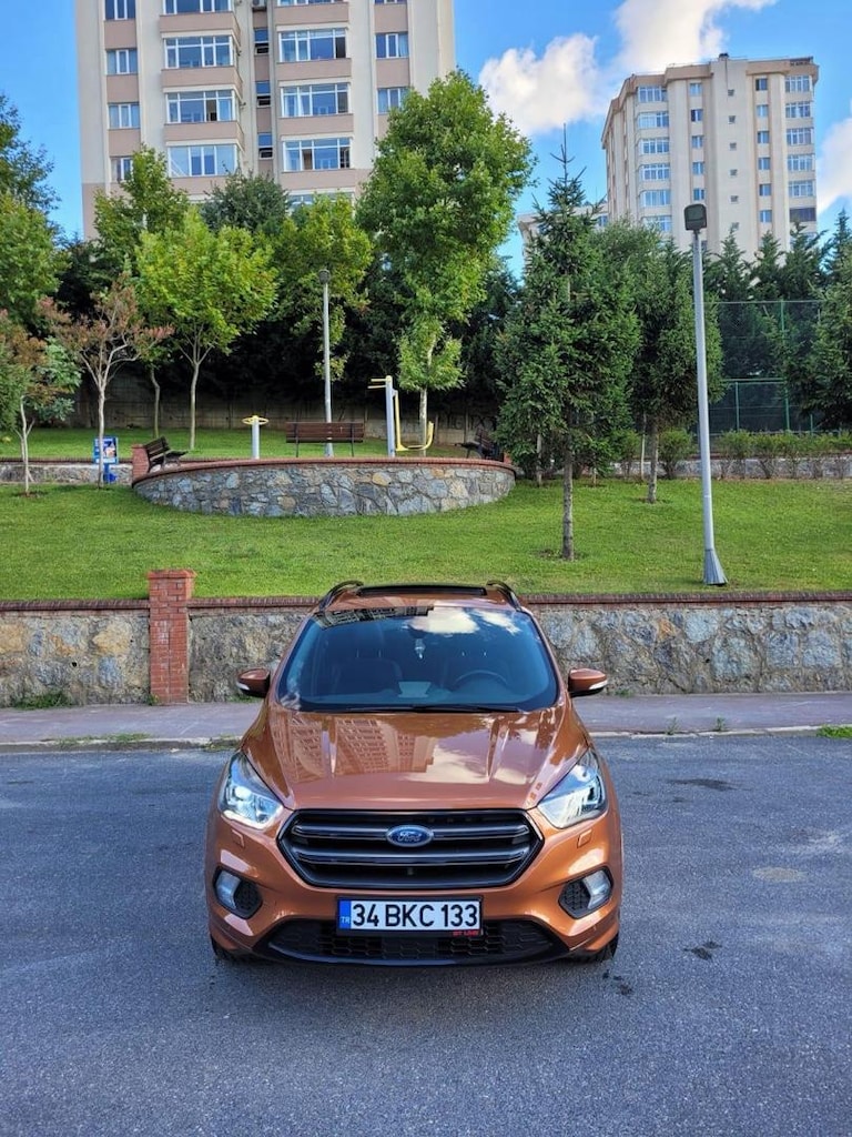 FORD KUGA 1.5 TDCi ST-LINE / PANORAMİK CAM TAVAN - 12